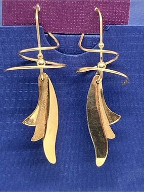 Harry Mason vintage Gold “wings”  Earrings Earspiral - original purple box